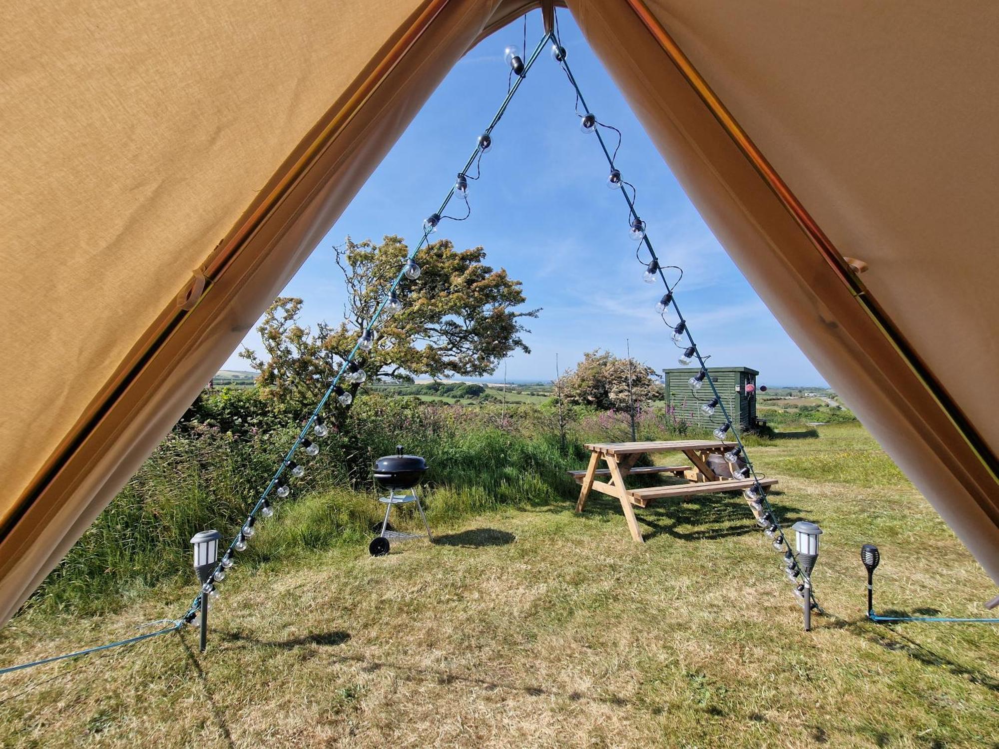 Beautiful 1-Bed Bell Tent In Holyhead Bagian luar foto